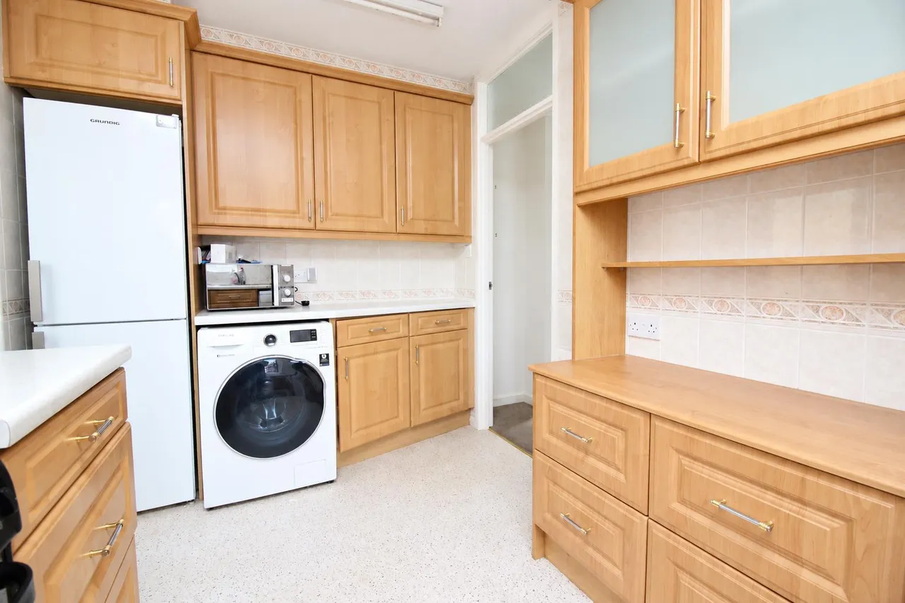Dronfield Close, Waldridge Park Estate, DH2, photo 7