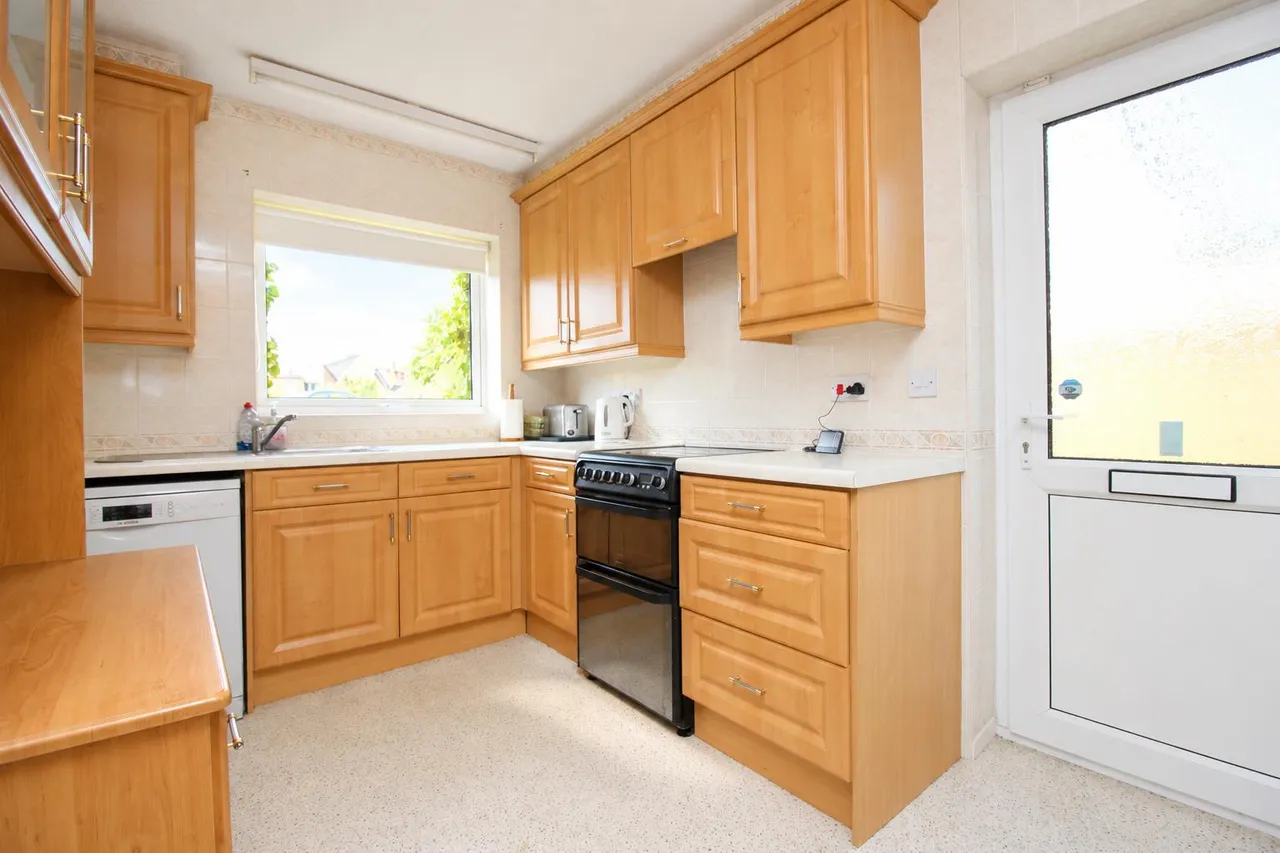 Dronfield Close, Waldridge Park Estate, DH2, photo 6