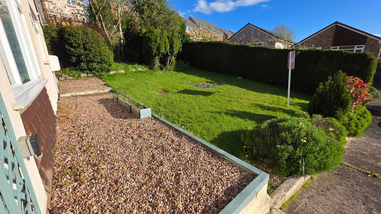 Lakeside Avenue, Lydney, GL15, photo 18