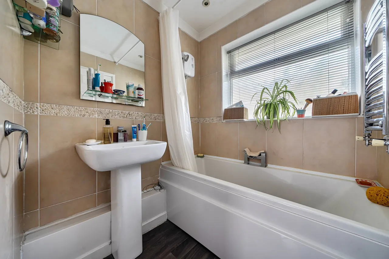 Lakeside Avenue, Lydney, GL15, photo 10