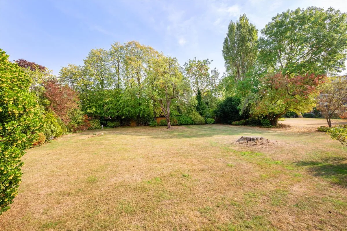 Mapesbury Road, London, NW6, photo 12