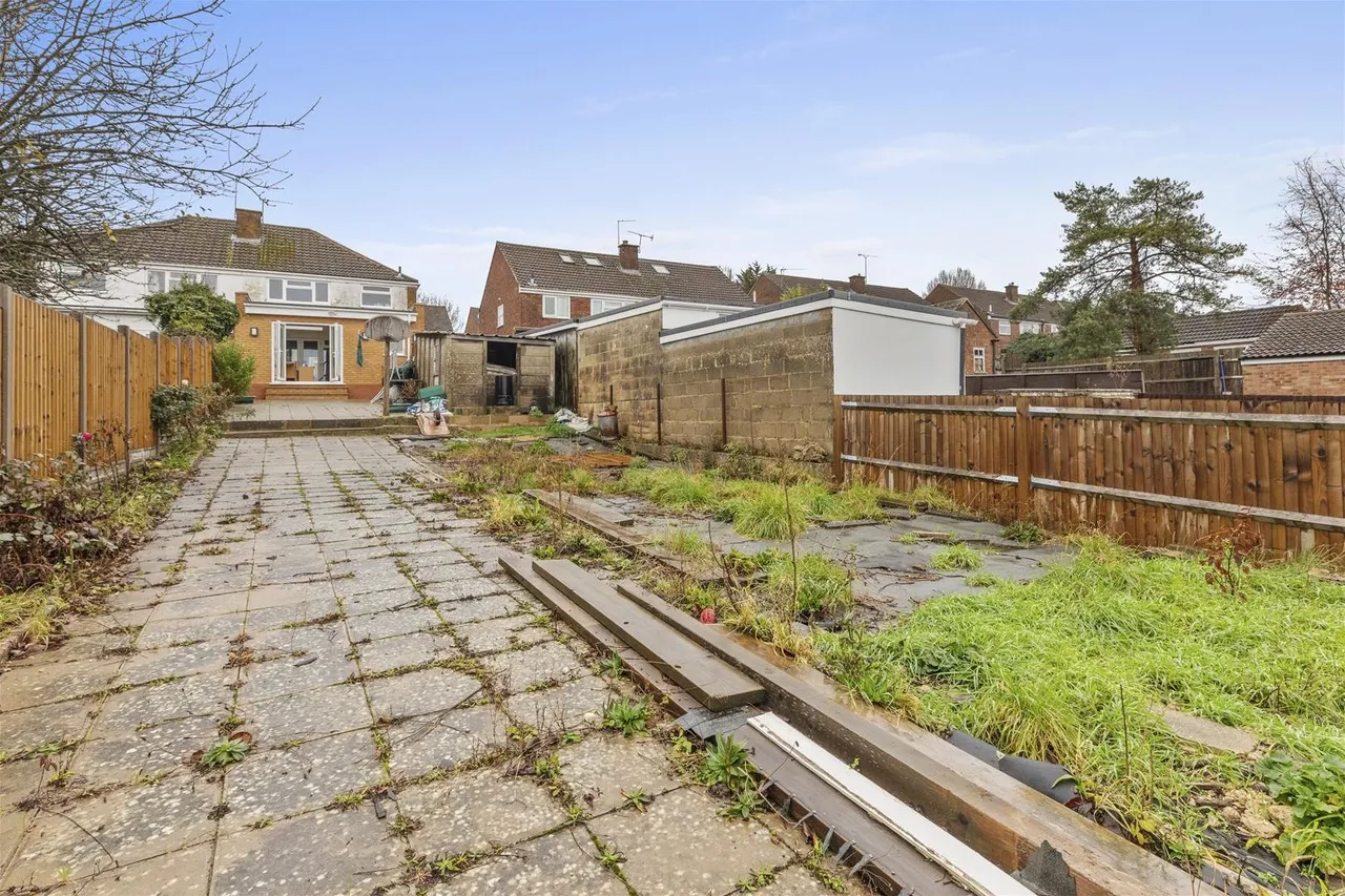 Walton Drive, High Wycombe, HP13, photo 10