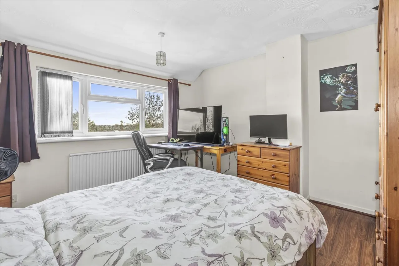 Walton Drive, High Wycombe, HP13, photo 12