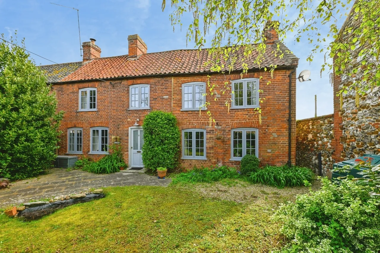 4 bed house for sale — High Street, Ringstead, Hunstanton, Norfolk, PE36