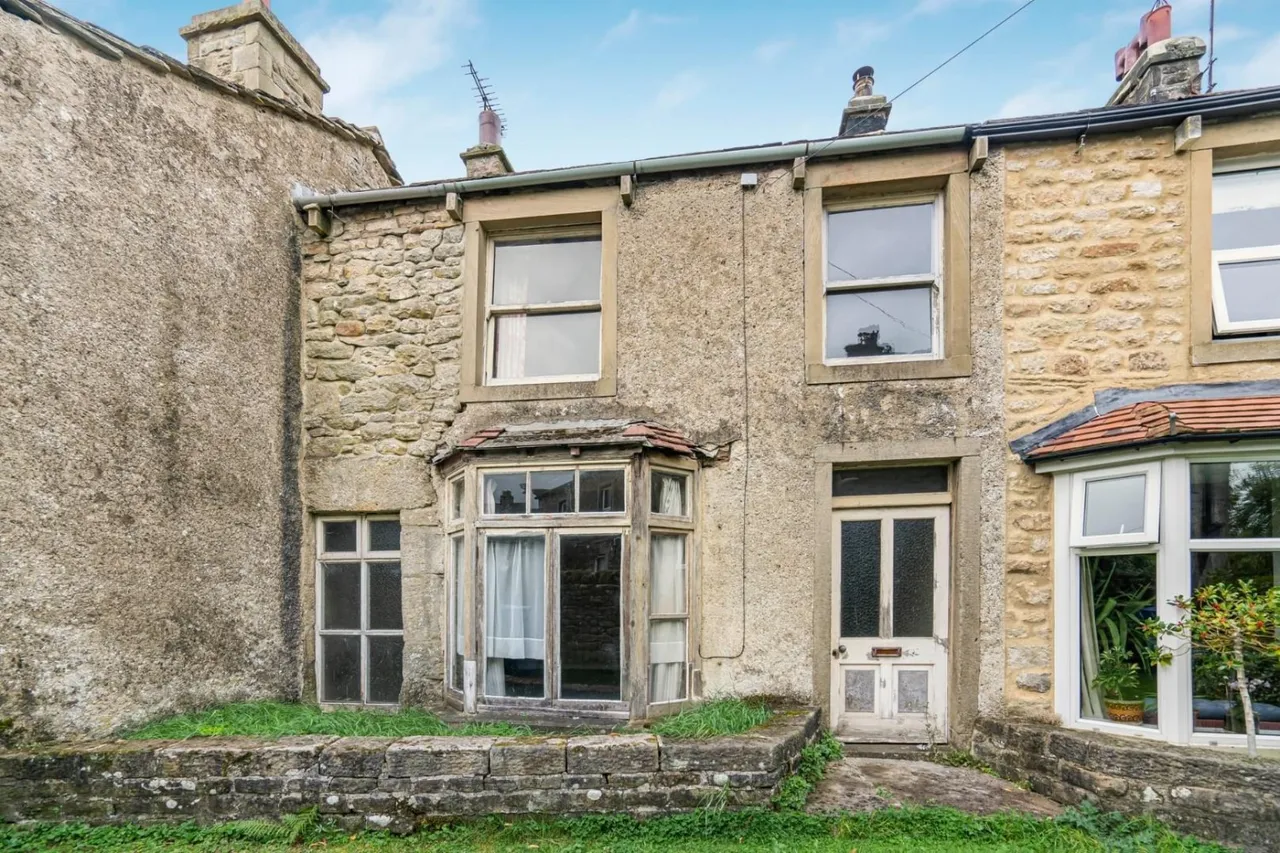 3 bed house for sale, Rose Bank, Hebden, BD23
