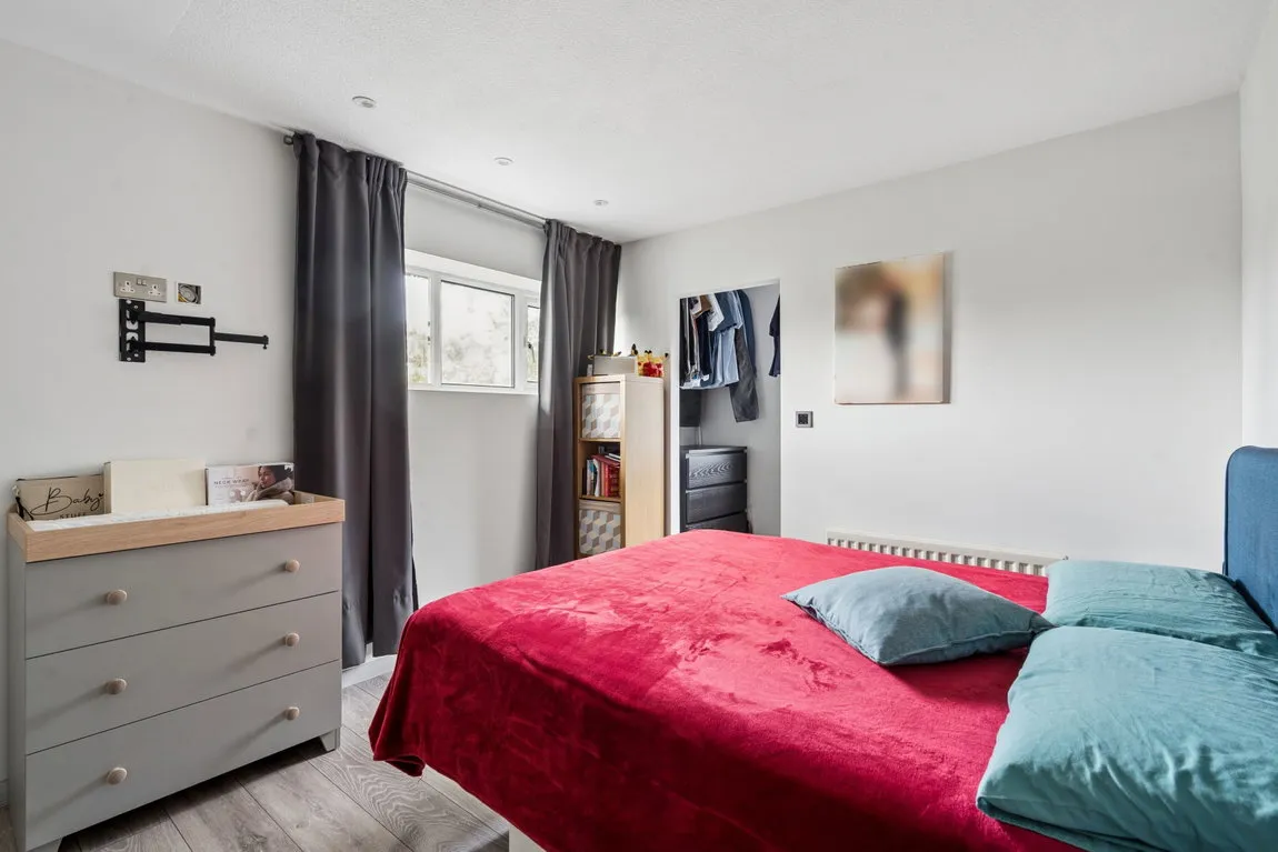 High Street, Northwood, HA6, photo 6