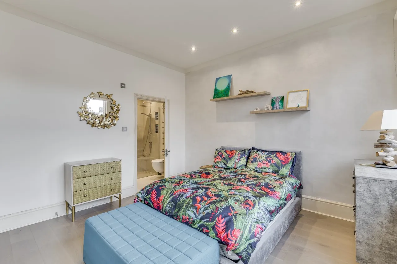 Sutherland Avenue, London, W9 1ET, photo 5