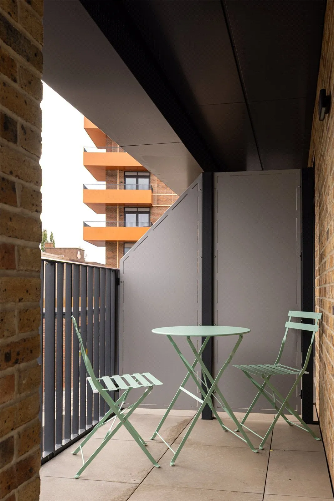 Catkin Road, London, NW9, photo 8
