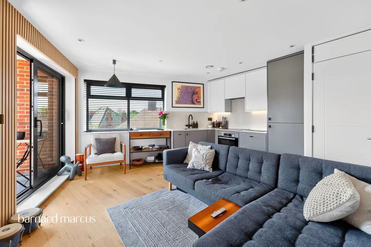 1 bed flat for sale — Friern Barnet Lane, London