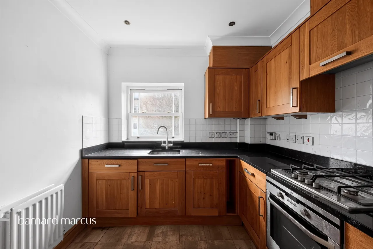 Trinity Church Road, Barnes, London, photo 12