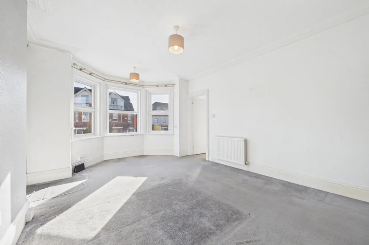 Cheriton Road, Folkestone, CT19, photo 7