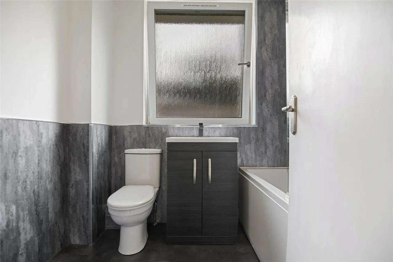 Sherbrooke Drive, Glasgow, Glasgow City, G41, photo 4