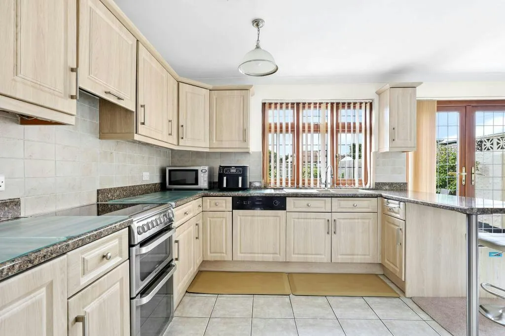 Dee Way, Romford, RM1, photo 6