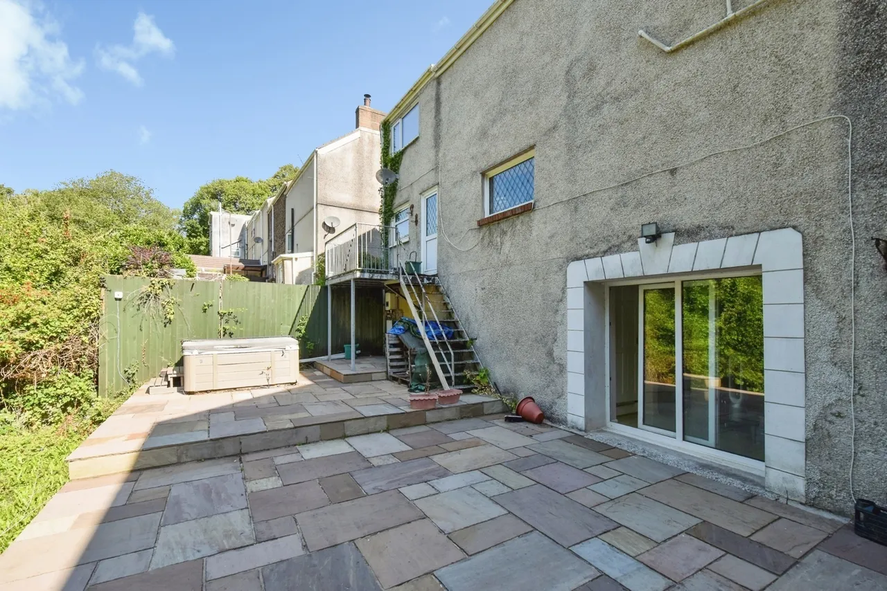 James Street, Pontardawe, SA8, photo 15