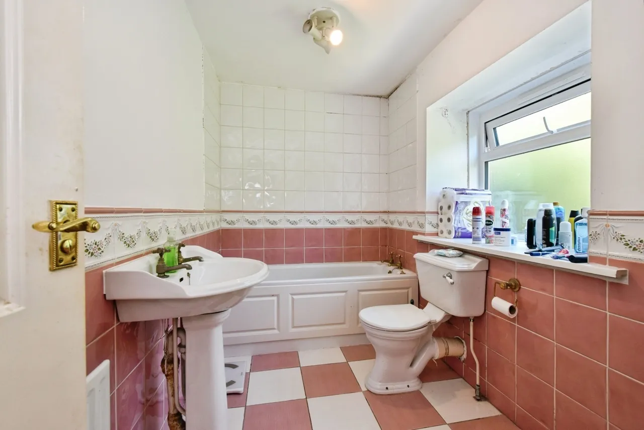 James Street, Pontardawe, SA8, photo 11