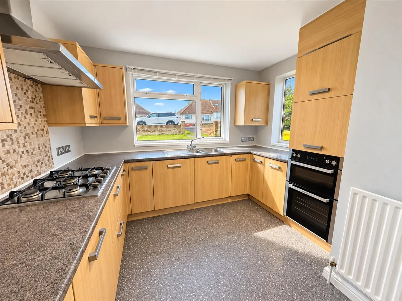 Grassmere Avenue, Telscombe Cliffs, photo 9