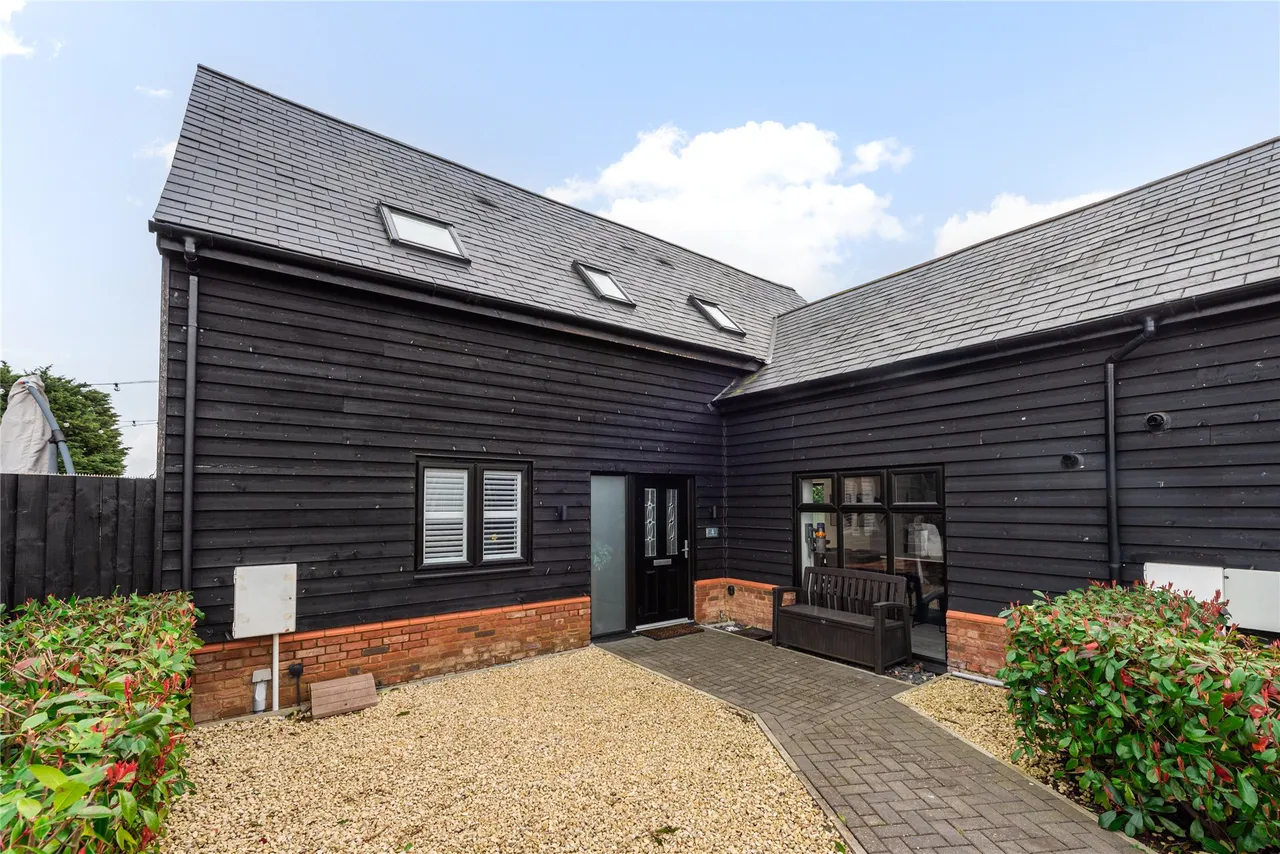 West Street, Lilley, LU2, photo 29