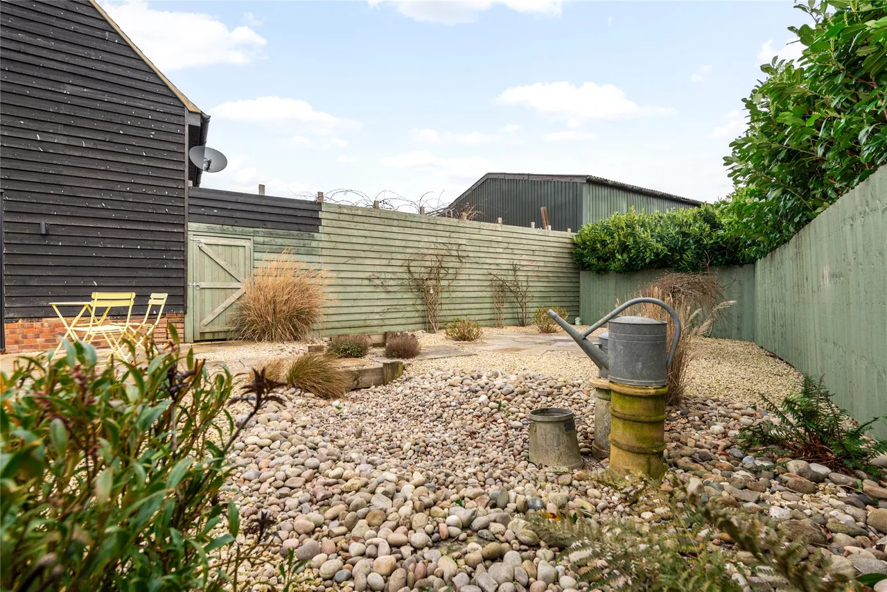 West Street, Lilley, LU2, photo 26