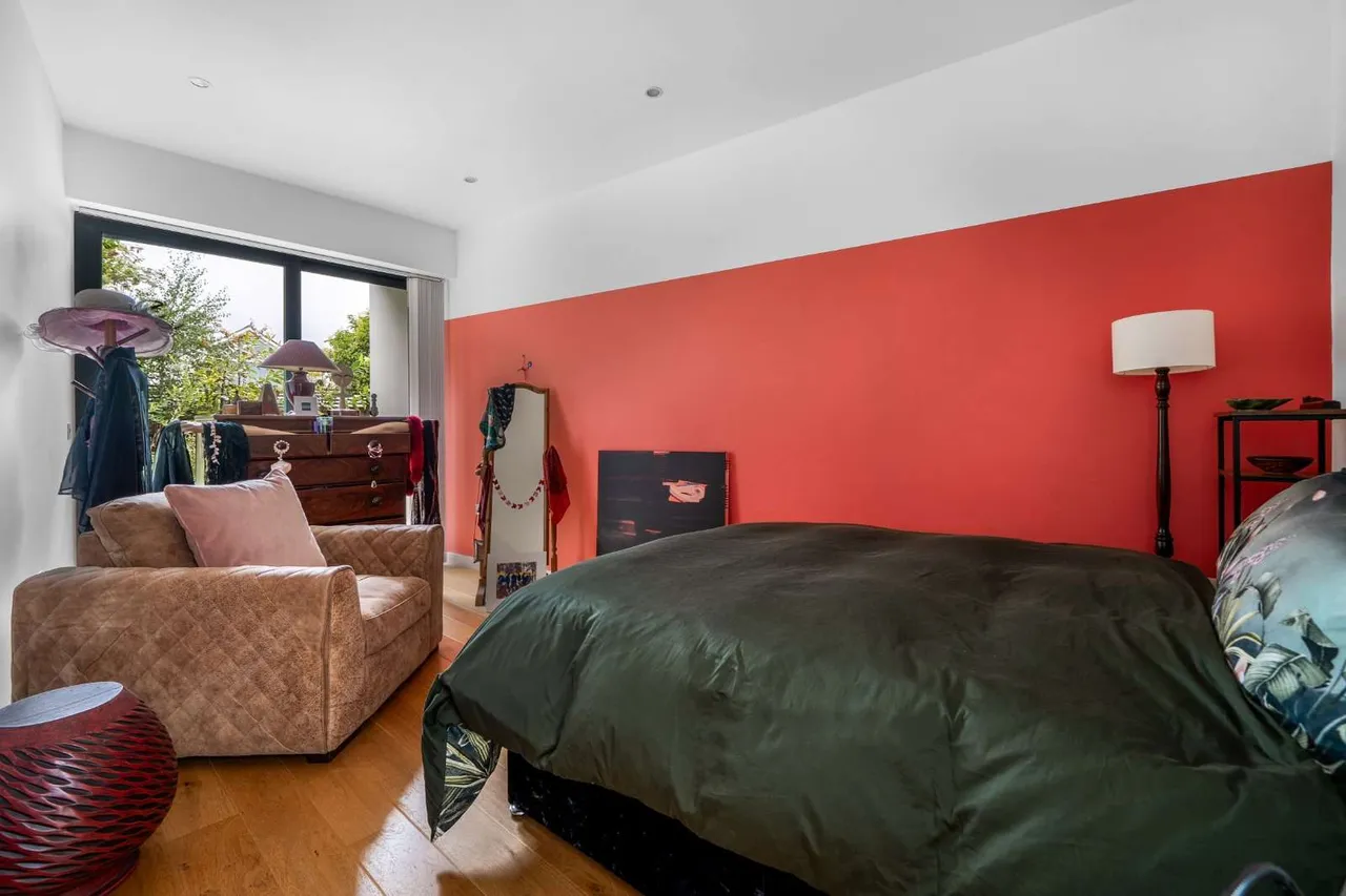 Old Bath Road, Cheltenham, Gloucestershire, GL53 7DR, photo 11