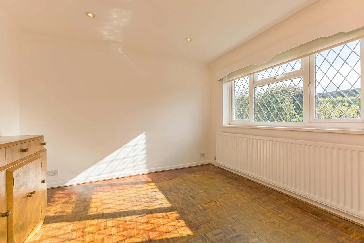Hungerford Drive, Maidenhead, Berkshire SL6 7UT, photo 12