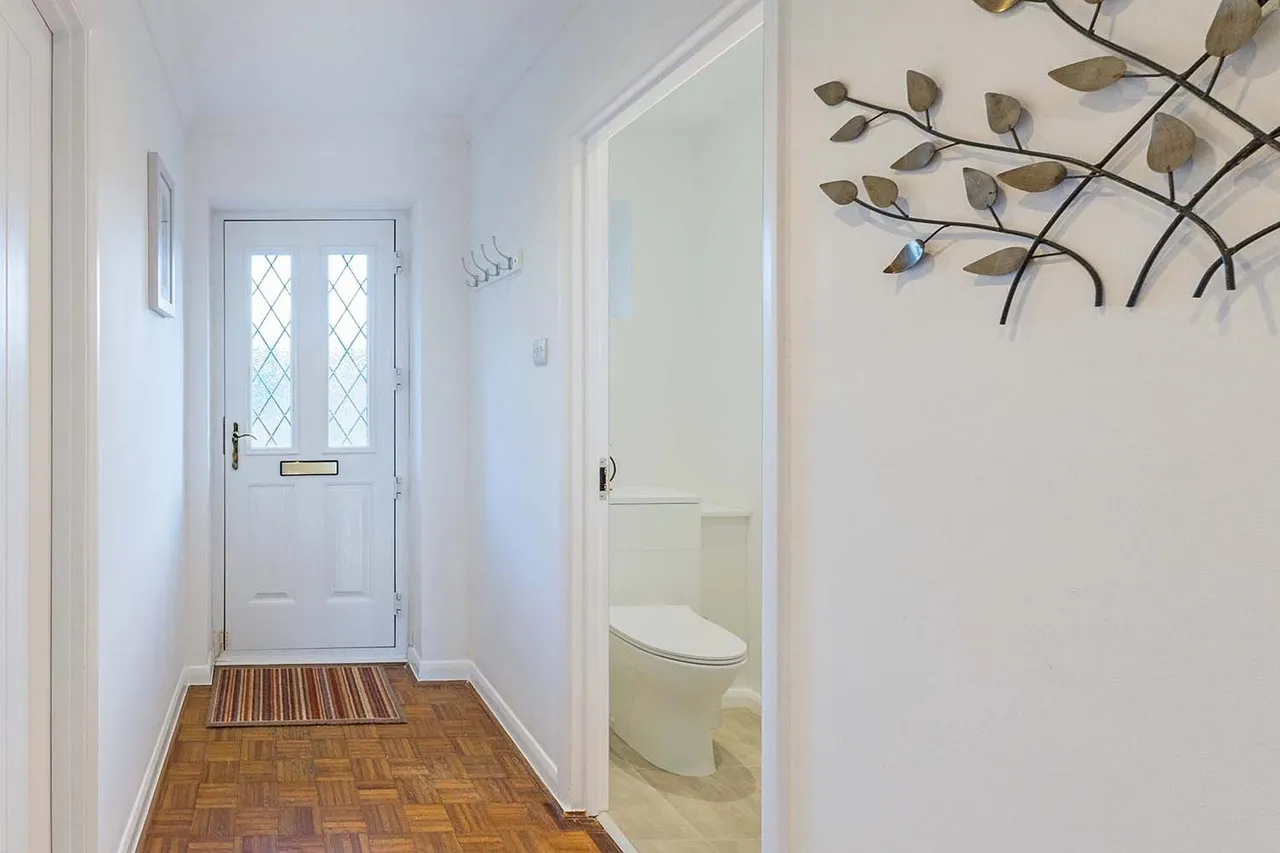 Hungerford Drive, Maidenhead, Berkshire SL6 7UT, photo 4