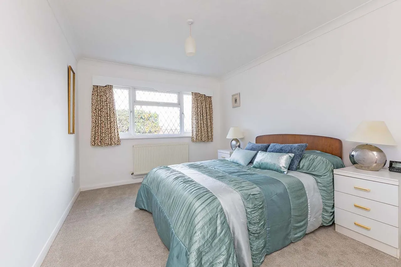 Hungerford Drive, Maidenhead, Berkshire SL6 7UT, photo 13