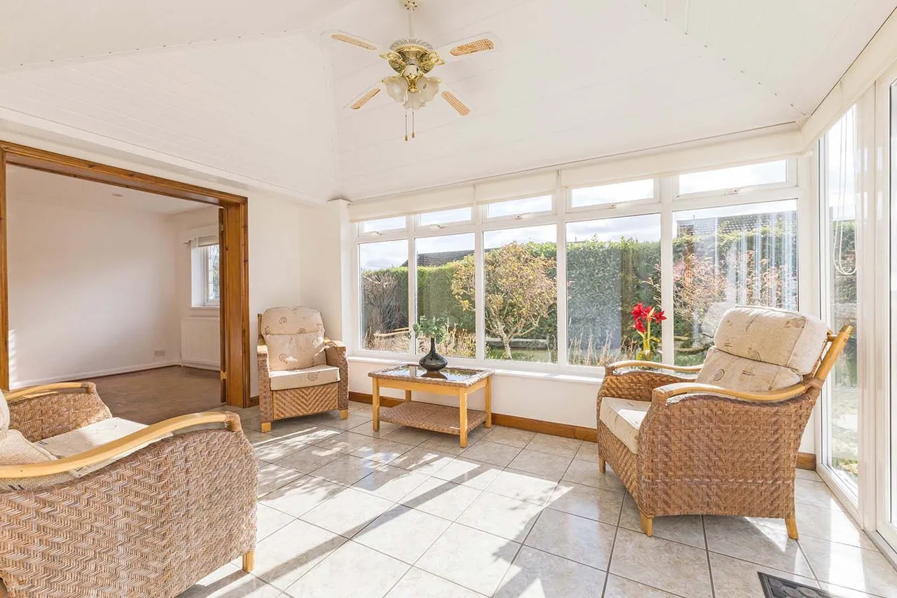 Hungerford Drive, Maidenhead, Berkshire SL6 7UT, photo 5