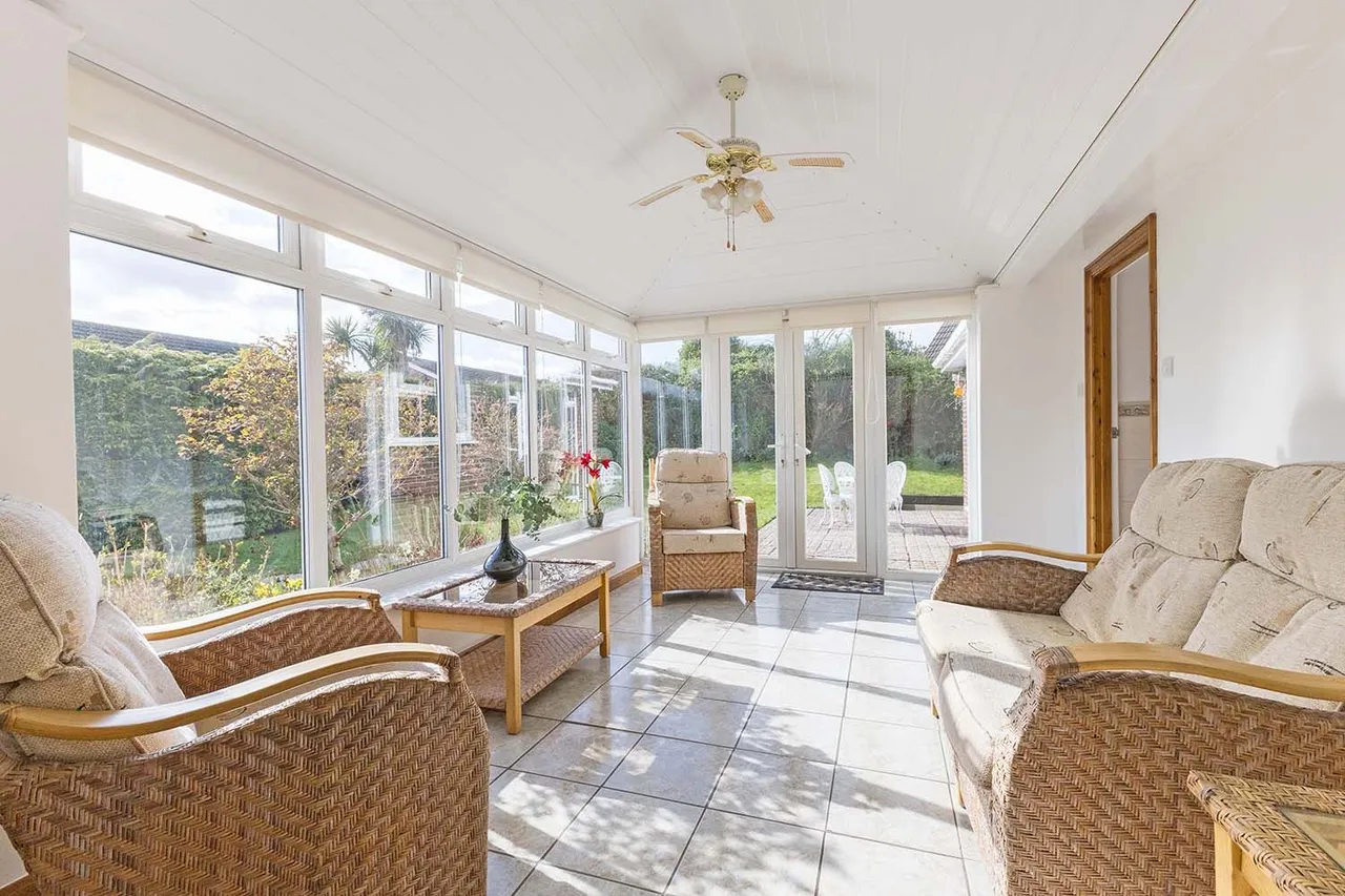 Hungerford Drive, Maidenhead, Berkshire SL6 7UT, photo 6