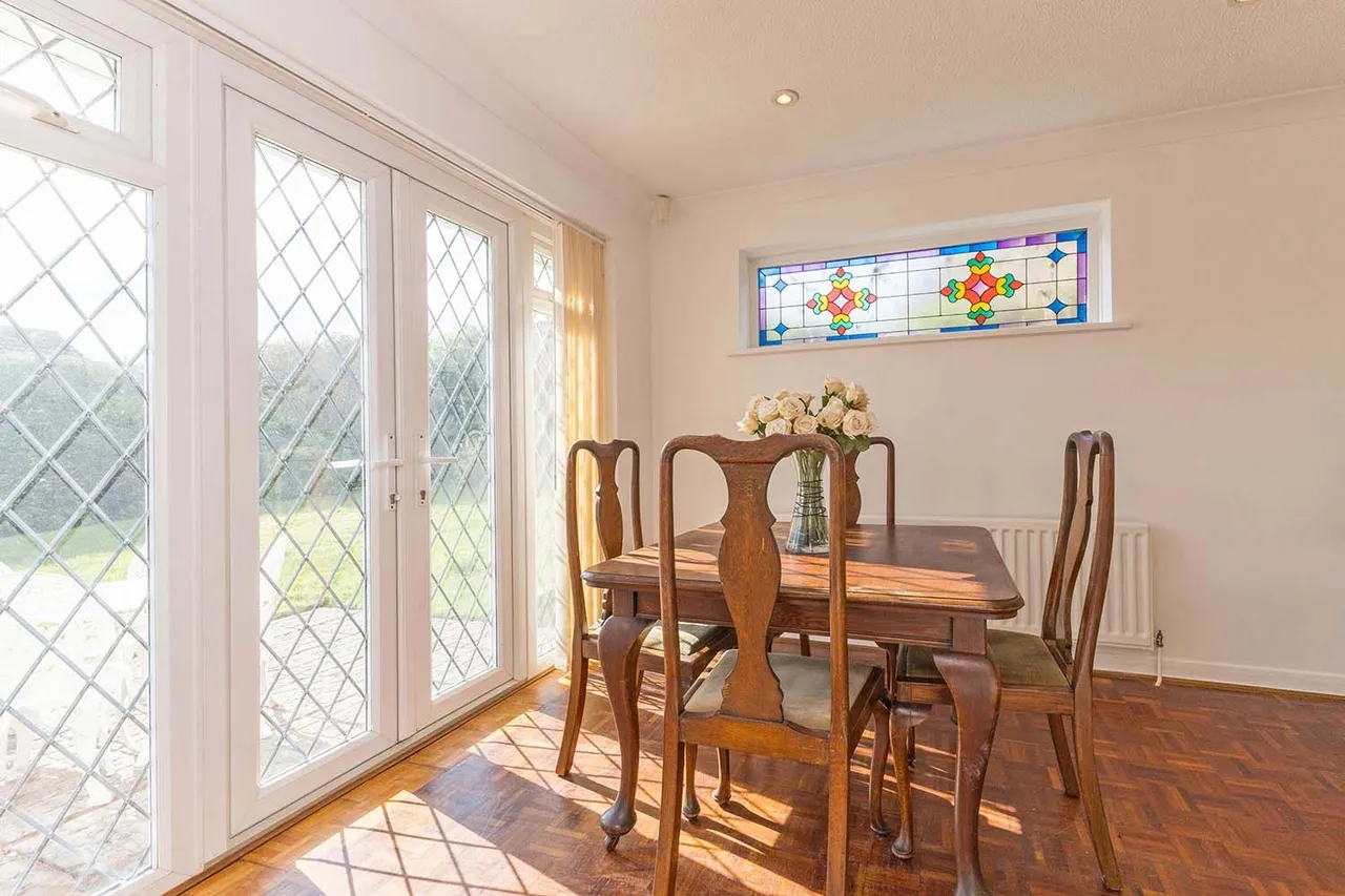 Hungerford Drive, Maidenhead, Berkshire SL6 7UT, photo 8