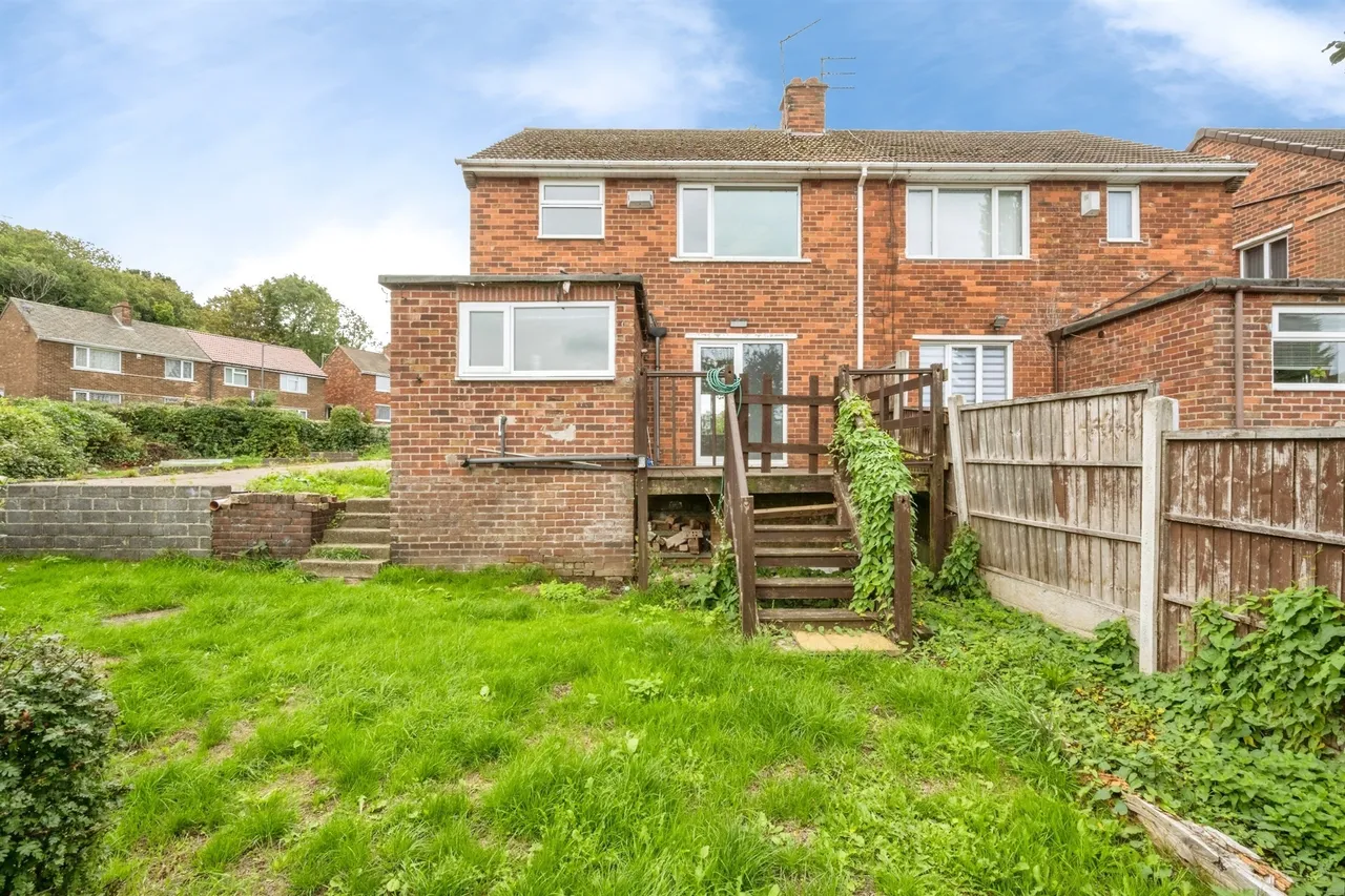 St. Marys Road, Edlington, DN12, photo 14