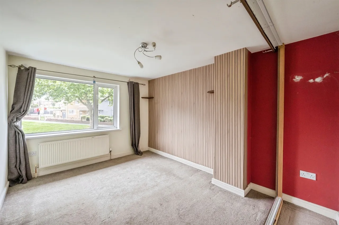 St. Marys Road, Edlington, DN12, photo 8