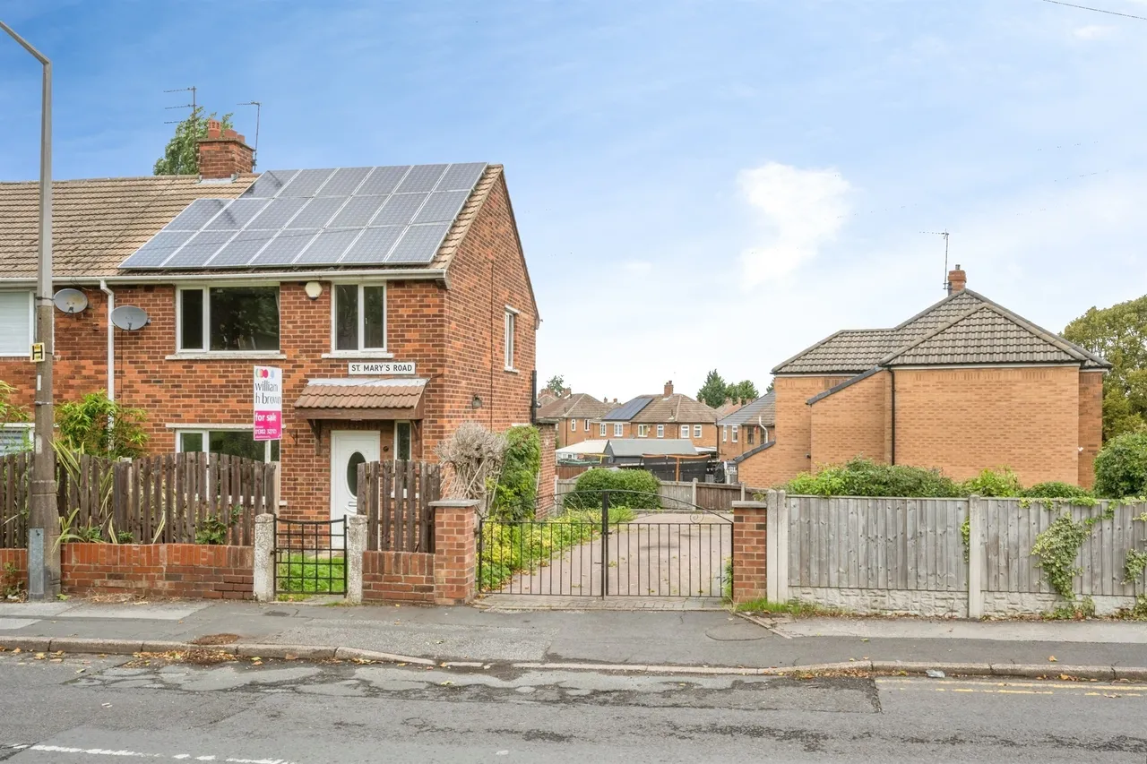 3 bed house for sale, St. Marys Road, Edlington, DN12