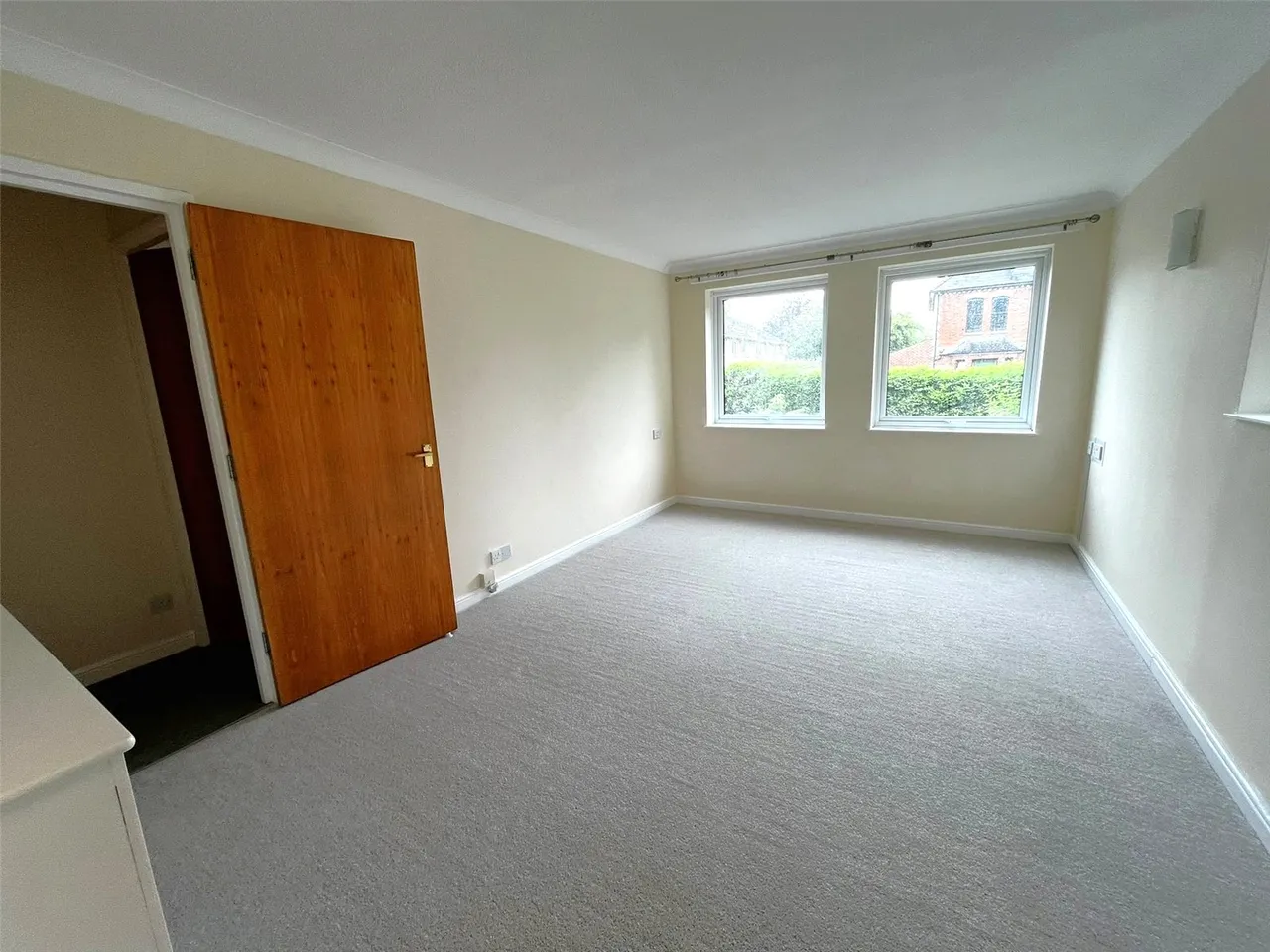Hillstead Court, Basingstoke, Hampshire, RG21 3PT, photo 2