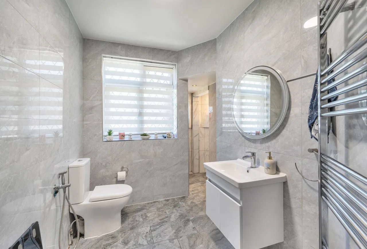 Upminster House, Buck Lane, NW9 0AN, photo 8