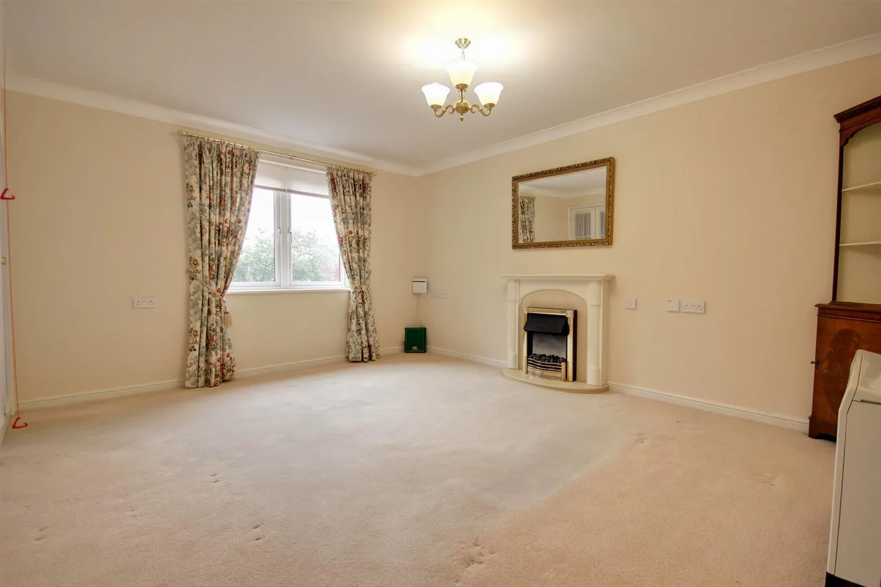 Goulding Court, Beverley, photo 8