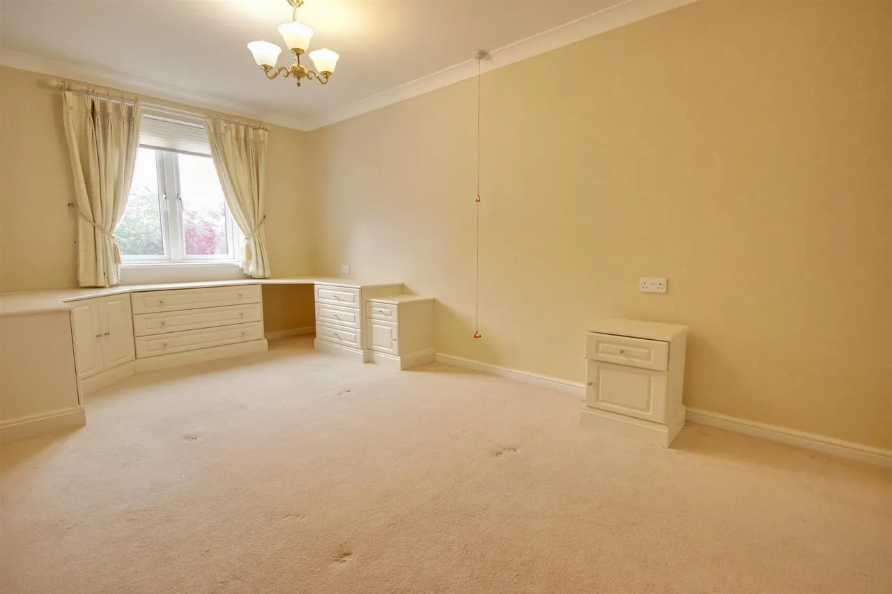 Goulding Court, Beverley, photo 9