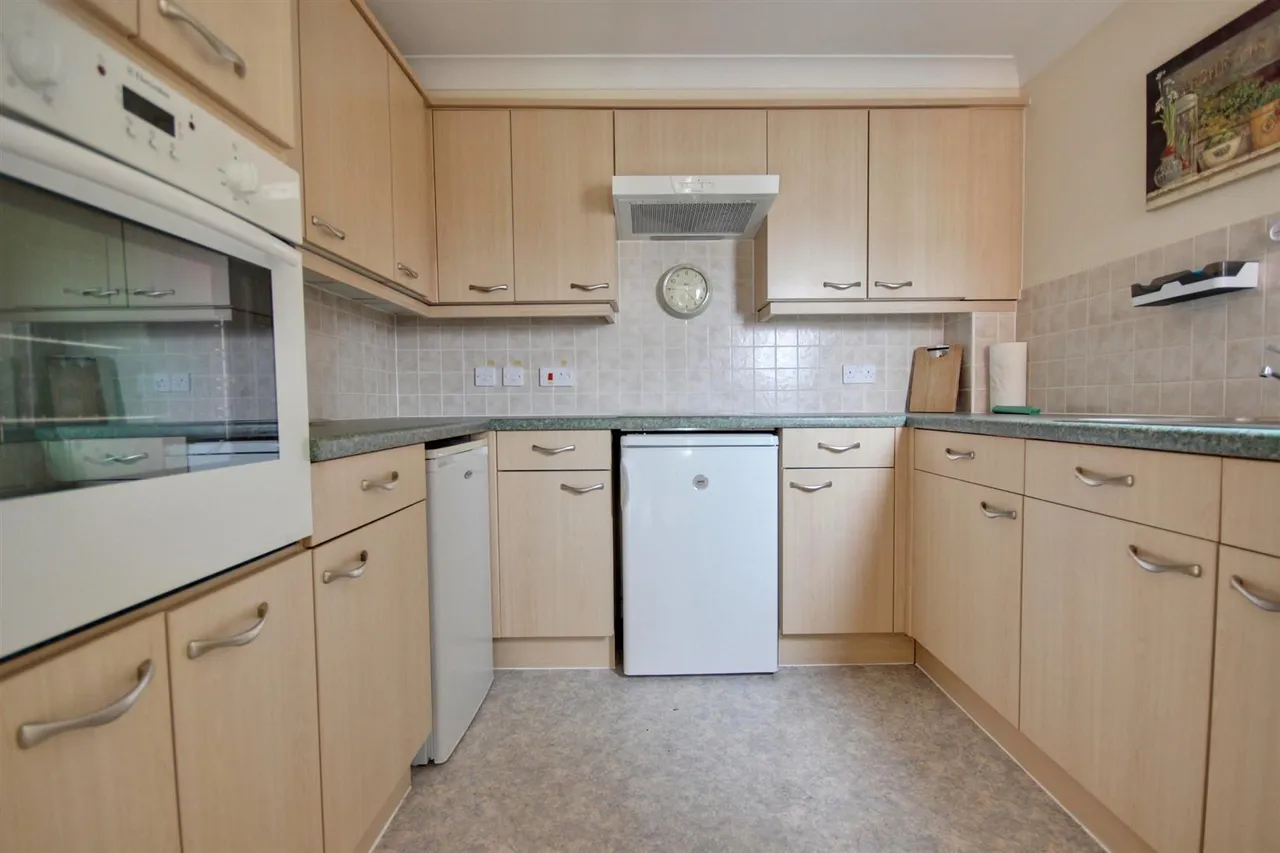 Goulding Court, Beverley, photo 7