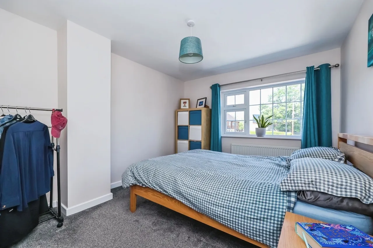Dunsby Close, Clifton, Nottingham, NG11, photo 14