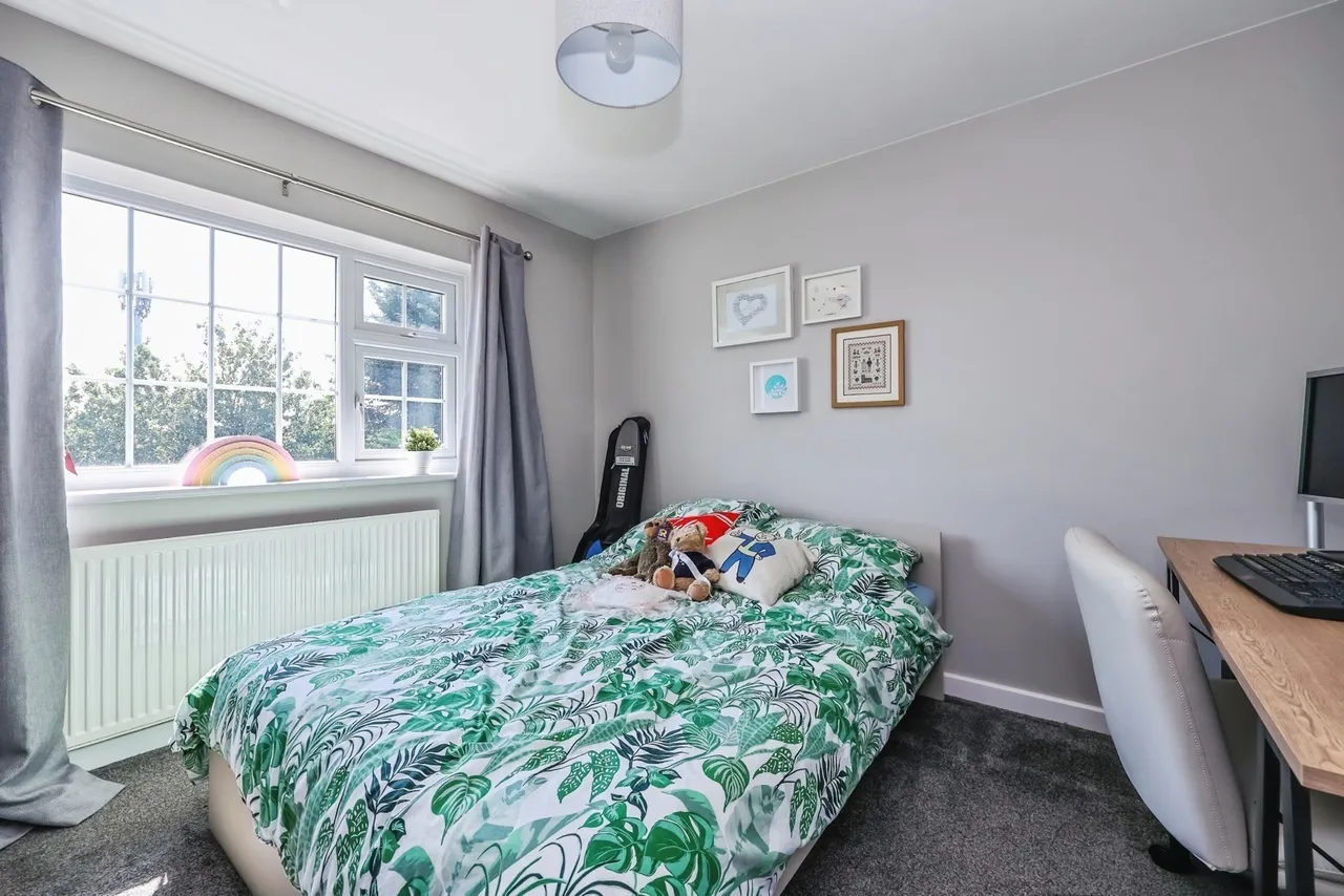 Dunsby Close, Clifton, Nottingham, NG11, photo 16