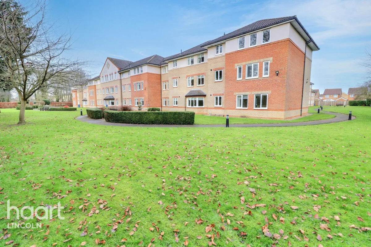 Minster Court, Bracebridge Heath, LN4, photo 20