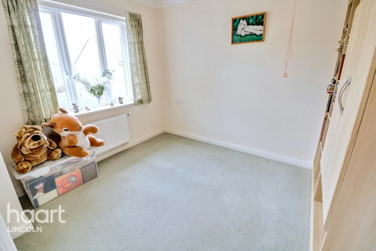 Minster Court, Bracebridge Heath, LN4, photo 9