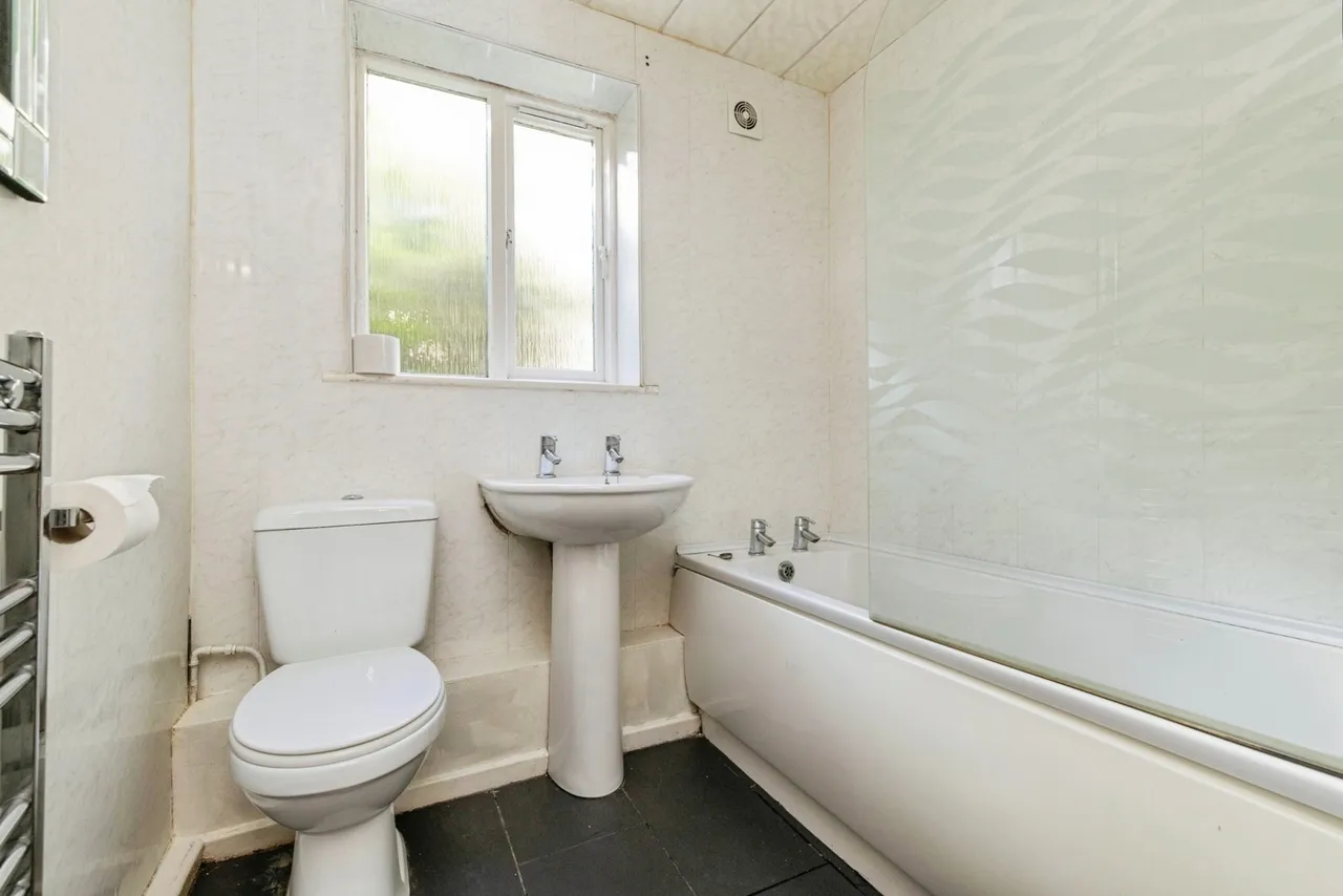 Lumley Close, Washington, Tyne and Wear, NE38, photo 12