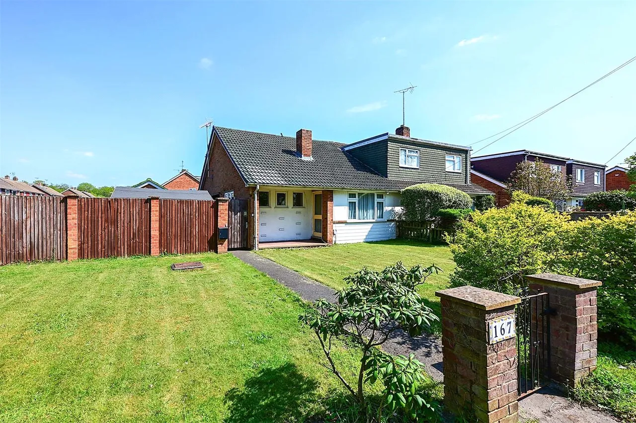 Mytchett Road, Mytchett, GU16, photo 9