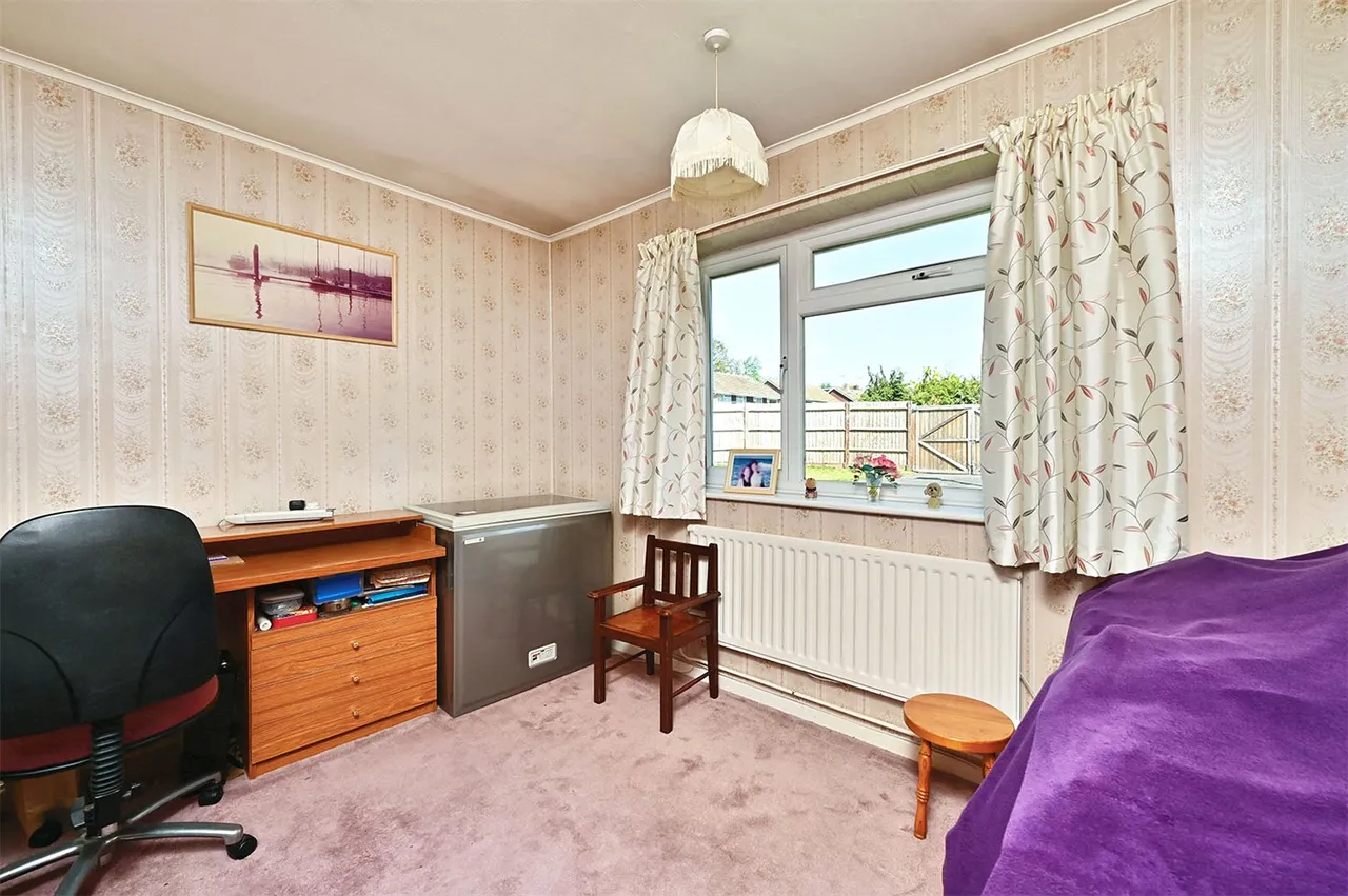 Mytchett Road, Mytchett, GU16, photo 6