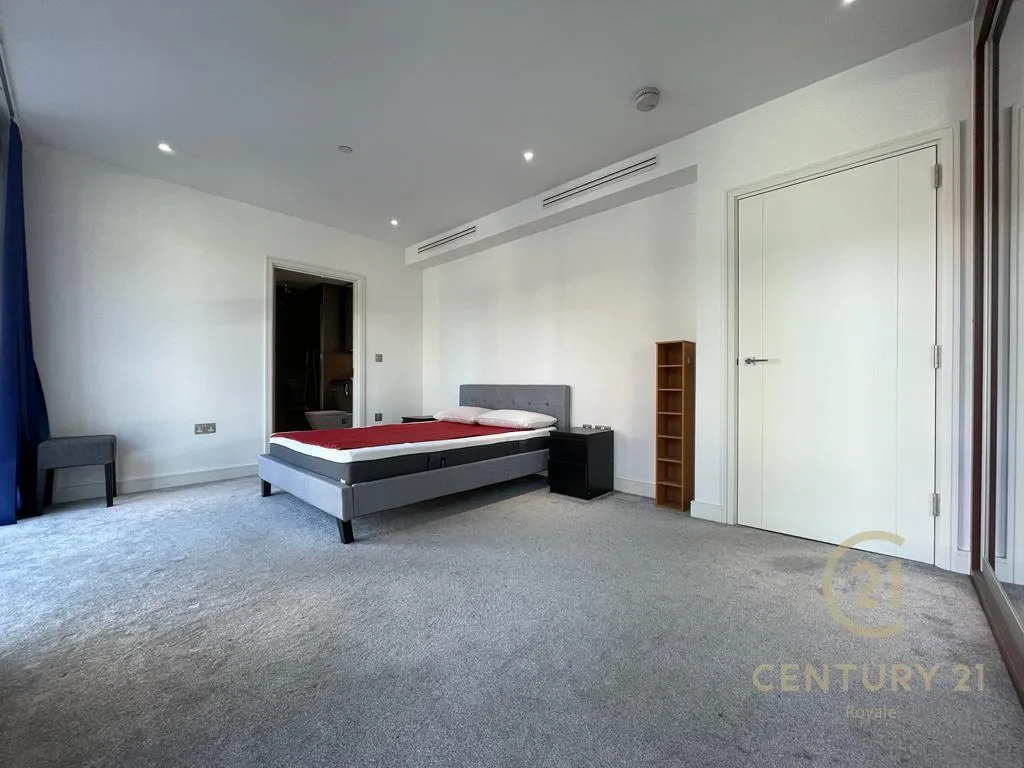 Wandsworth Road, London, photo 12