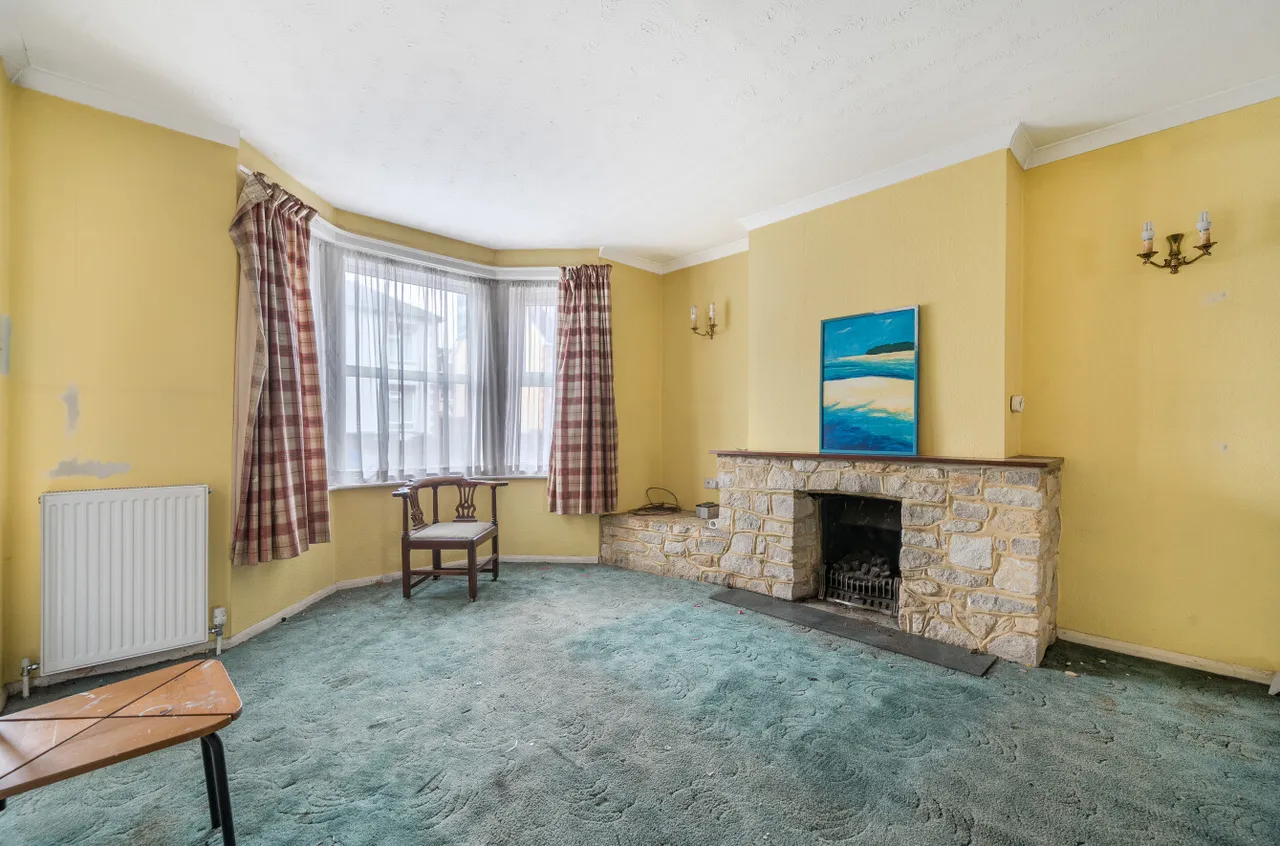 St Johns Street, Farncombe, GU7, photo 8