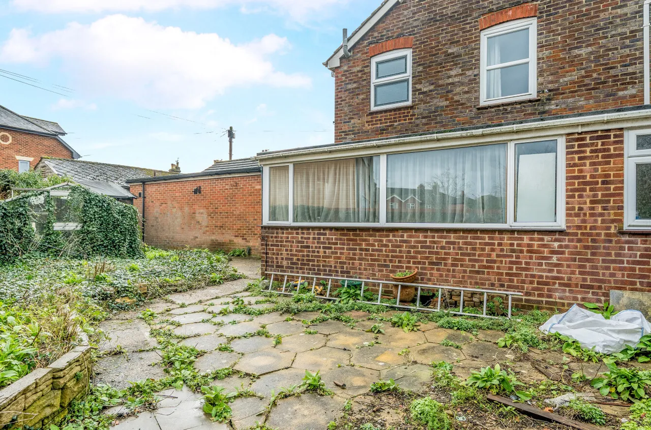 St Johns Street, Farncombe, GU7, photo 21