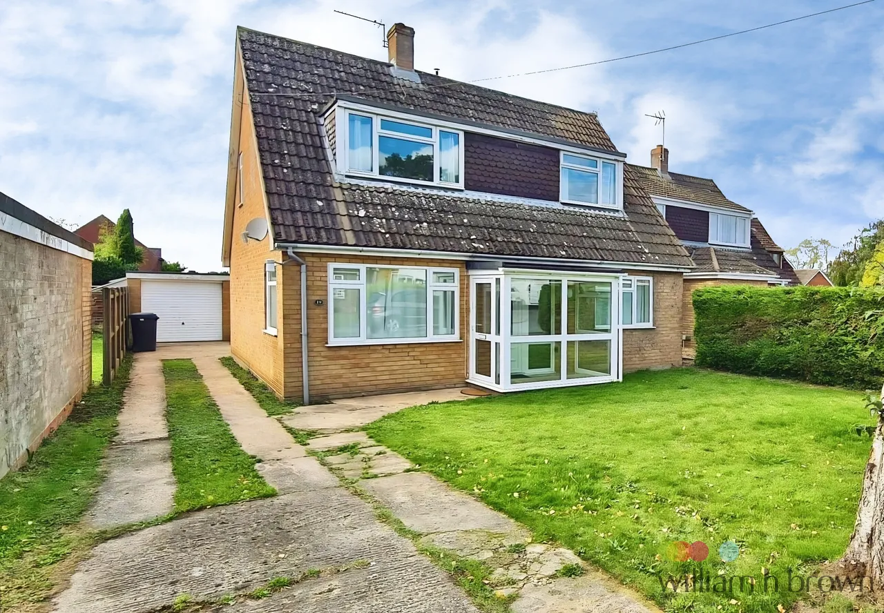 3 bed house to rent — Marlingford Way, Easton, NORWICH