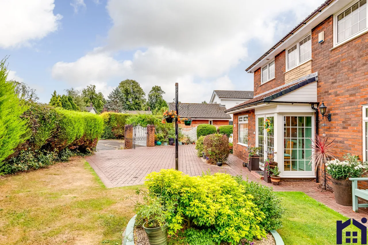 Firbank, Euxton, Chorley, PR7 6HP, photo 32