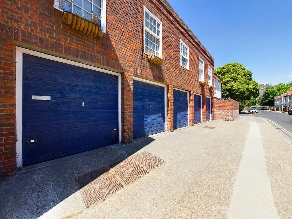 Green Road, Southsea, PO5, photo 8